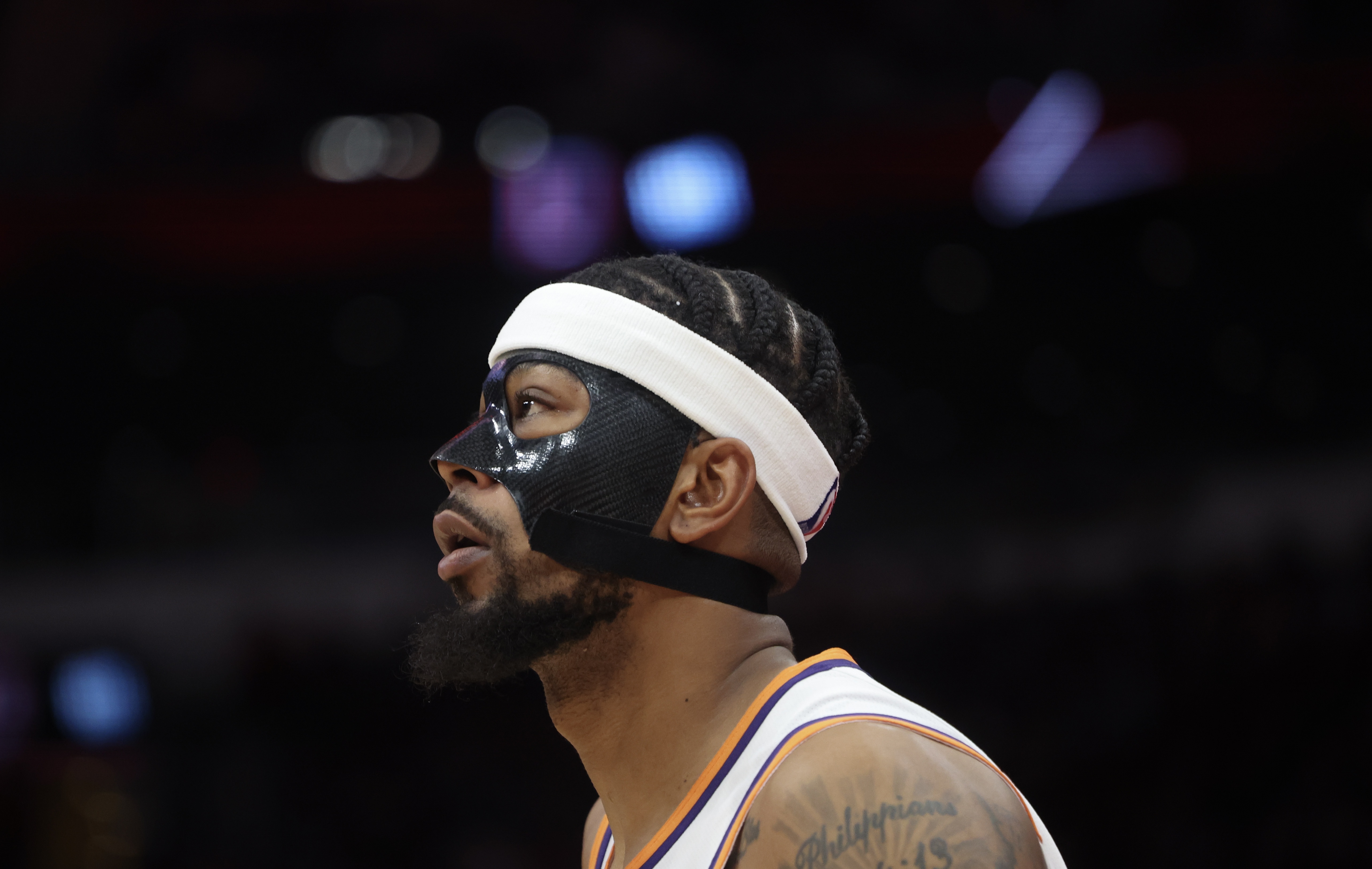 开云体育入口-古德温：布克&amp;杰伦格林先后伤退让人沮丧 该轮到其他球员站出来了